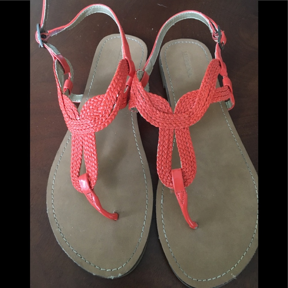 Woven thong sandals